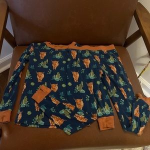 Fletch two Peice bamboo pajamas